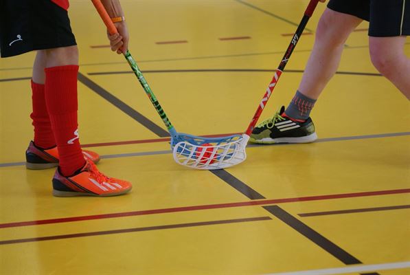 Derfor bør du spille floorball med udstyr fra floorballcentret.dk