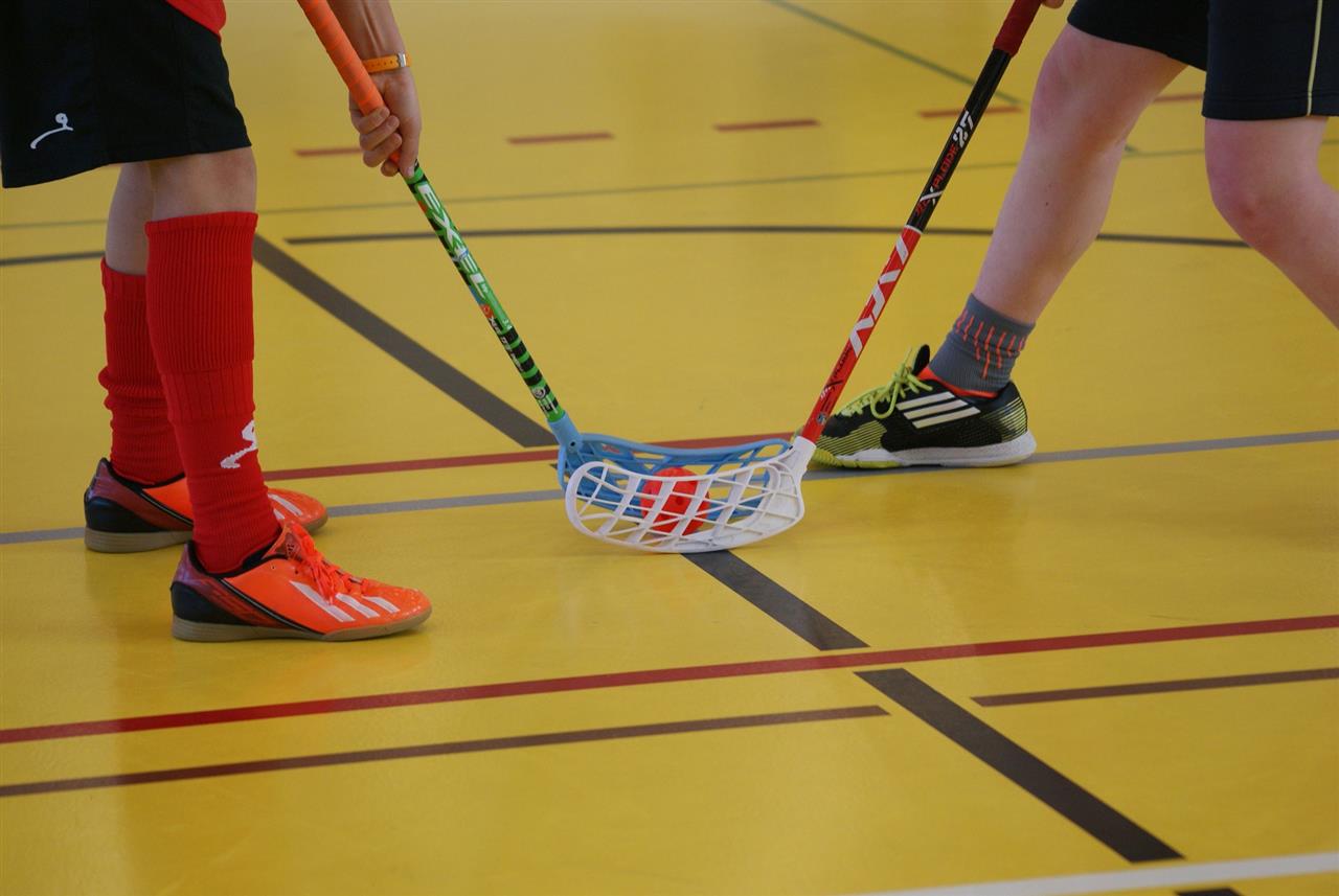 Derfor bør du spille floorball med udstyr fra floorballcentret.dk